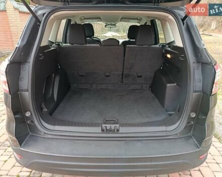 Серый Форд Эскейп, объемом двигателя 2.5 л и пробегом 127 тыс. км за 13499 $, фото 54 на Automoto.ua