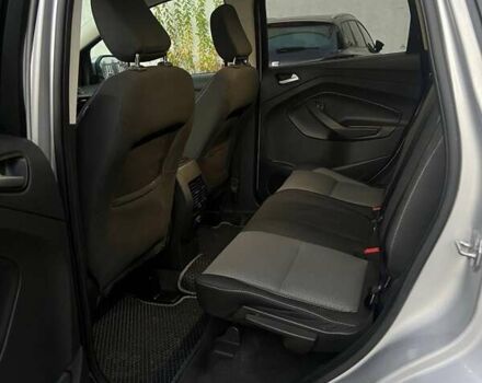 Серый Форд Эскейп, объемом двигателя 1.5 л и пробегом 190 тыс. км за 10700 $, фото 8 на Automoto.ua