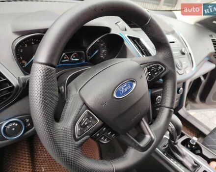 Сірий Форд Ескейп, об'ємом двигуна 2.49 л та пробігом 156 тис. км за 14700 $, фото 5 на Automoto.ua