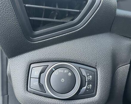 Серый Форд Эскейп, объемом двигателя 2 л и пробегом 231 тыс. км за 12100 $, фото 16 на Automoto.ua