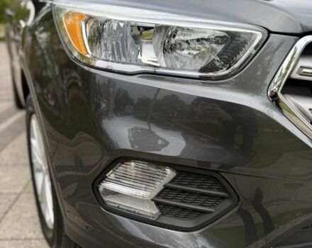 Сірий Форд Ескейп, об'ємом двигуна 1.5 л та пробігом 159 тис. км за 11500 $, фото 7 на Automoto.ua