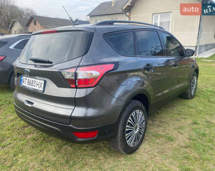 Сірий Форд Ескейп, об'ємом двигуна 2.49 л та пробігом 98 тис. км за 14500 $, фото 6 на Automoto.ua