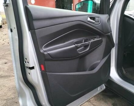 Серый Форд Эскейп, объемом двигателя 1.5 л и пробегом 174 тыс. км за 13500 $, фото 10 на Automoto.ua