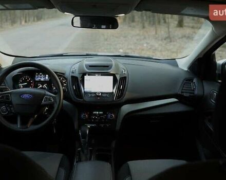 Серый Форд Эскейп, объемом двигателя 1.5 л и пробегом 152 тыс. км за 9800 $, фото 12 на Automoto.ua