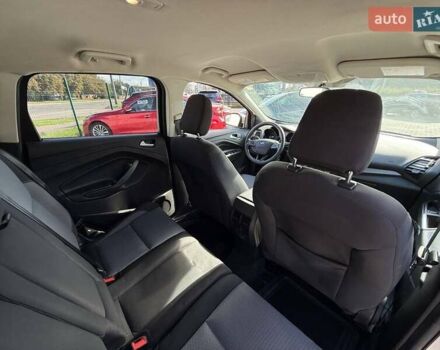 Серый Форд Эскейп, объемом двигателя 2 л и пробегом 172 тыс. км за 10400 $, фото 8 на Automoto.ua