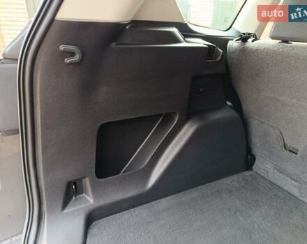 Серый Форд Эскейп, объемом двигателя 2.5 л и пробегом 127 тыс. км за 13499 $, фото 55 на Automoto.ua