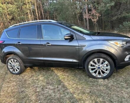 Серый Форд Эскейп, объемом двигателя 0 л и пробегом 82 тыс. км за 9600 $, фото 6 на Automoto.ua