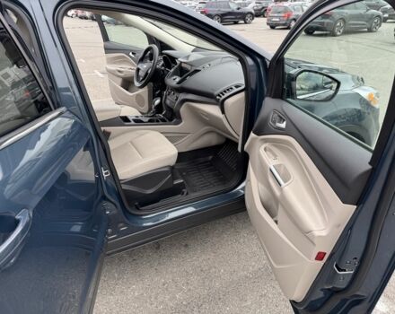 Сірий Форд Ескейп, об'ємом двигуна 1.5 л та пробігом 89 тис. км за 13850 $, фото 17 на Automoto.ua