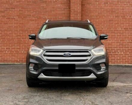 Сірий Форд Ескейп, об'ємом двигуна 2 л та пробігом 89 тис. км за 10000 $, фото 1 на Automoto.ua