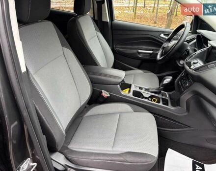 Серый Форд Эскейп, объемом двигателя 1.5 л и пробегом 104 тыс. км за 12530 $, фото 16 на Automoto.ua