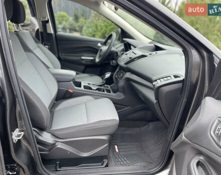 Сірий Форд Ескейп, об'ємом двигуна 1.5 л та пробігом 82 тис. км за 11999 $, фото 21 на Automoto.ua