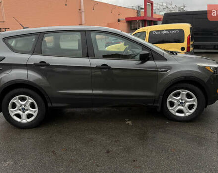 Серый Форд Эскейп, объемом двигателя 2.5 л и пробегом 118 тыс. км за 14600 $, фото 5 на Automoto.ua