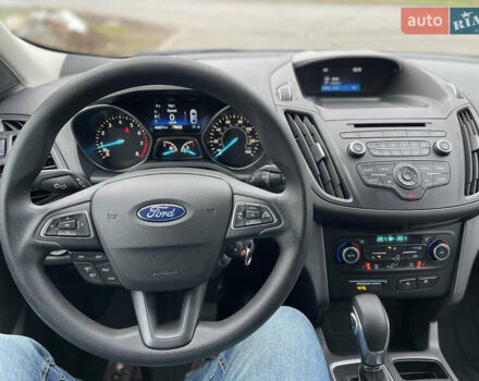 Сірий Форд Ескейп, об'ємом двигуна 1.5 л та пробігом 82 тис. км за 11999 $, фото 34 на Automoto.ua