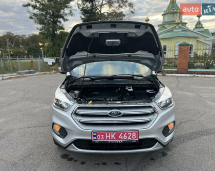 Сірий Форд Ескейп, об'ємом двигуна 1.5 л та пробігом 180 тис. км за 12600 $, фото 29 на Automoto.ua