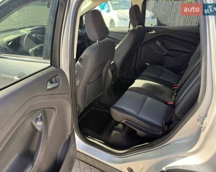 Серый Форд Эскейп, объемом двигателя 2 л и пробегом 172 тыс. км за 10400 $, фото 13 на Automoto.ua