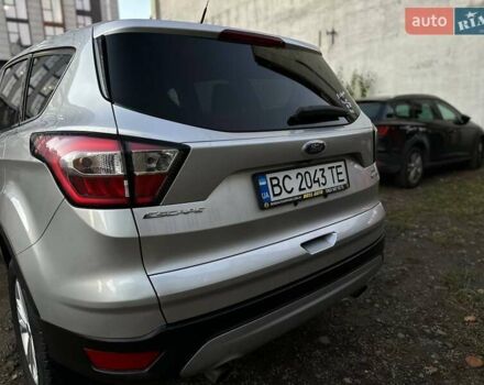 Серый Форд Эскейп, объемом двигателя 1.5 л и пробегом 190 тыс. км за 10700 $, фото 39 на Automoto.ua