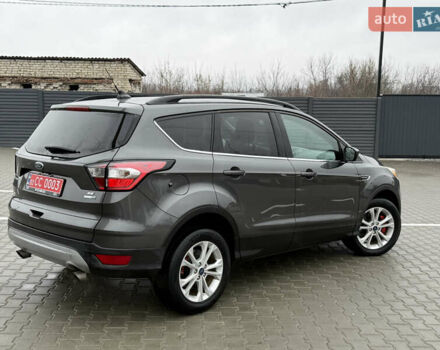 Серый Форд Эскейп, объемом двигателя 1.5 л и пробегом 177 тыс. км за 9900 $, фото 5 на Automoto.ua