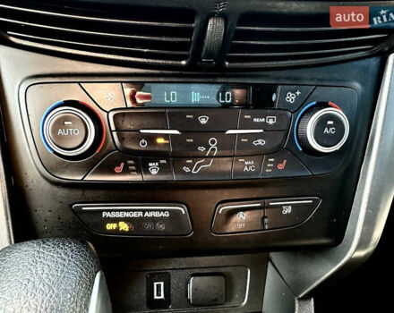 Серый Форд Эскейп, объемом двигателя 1.5 л и пробегом 143 тыс. км за 10999 $, фото 17 на Automoto.ua