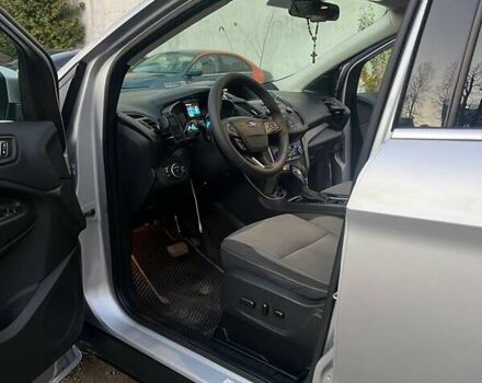 Серый Форд Эскейп, объемом двигателя 1.5 л и пробегом 190 тыс. км за 10700 $, фото 23 на Automoto.ua