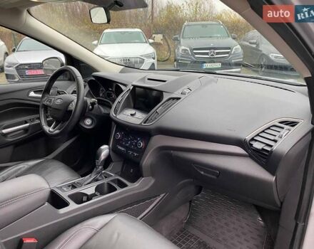 Серый Форд Эскейп, объемом двигателя 1.5 л и пробегом 71 тыс. км за 14600 $, фото 8 на Automoto.ua