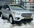 Сірий Форд Ескейп, об'ємом двигуна 1.5 л та пробігом 130 тис. км за 11000 $, фото 1 на Automoto.ua