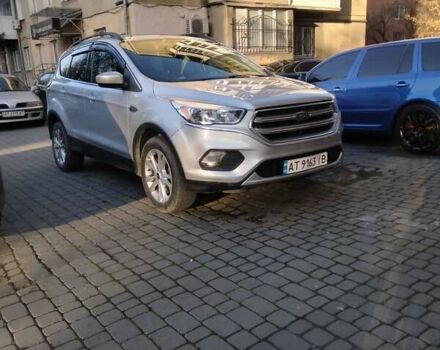 Сірий Форд Ескейп, об'ємом двигуна 1.5 л та пробігом 152 тис. км за 13000 $, фото 1 на Automoto.ua