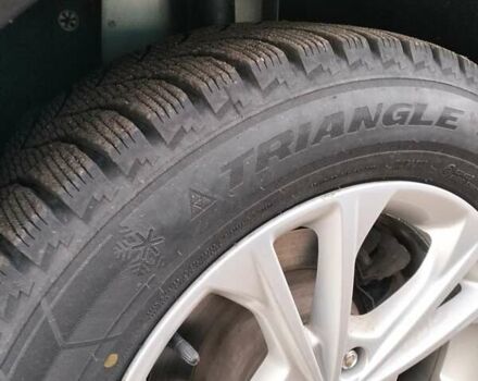 Серый Форд Эскейп, объемом двигателя 1.5 л и пробегом 174 тыс. км за 13500 $, фото 14 на Automoto.ua