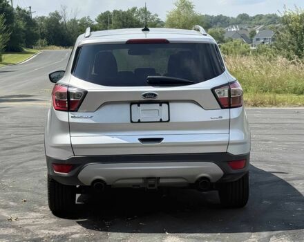 Серый Форд Эскейп, объемом двигателя 2 л и пробегом 45 тыс. км за 8500 $, фото 5 на Automoto.ua