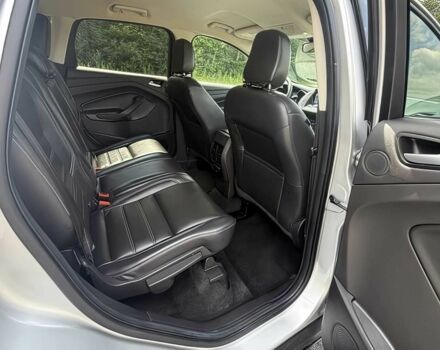 Серый Форд Эскейп, объемом двигателя 2 л и пробегом 45 тыс. км за 8500 $, фото 13 на Automoto.ua