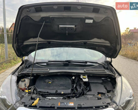 Сірий Форд Ескейп, об'ємом двигуна 1.5 л та пробігом 150 тис. км за 13900 $, фото 17 на Automoto.ua