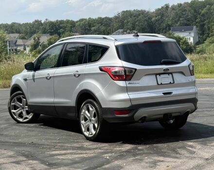 Серый Форд Эскейп, объемом двигателя 2 л и пробегом 45 тыс. км за 8500 $, фото 6 на Automoto.ua