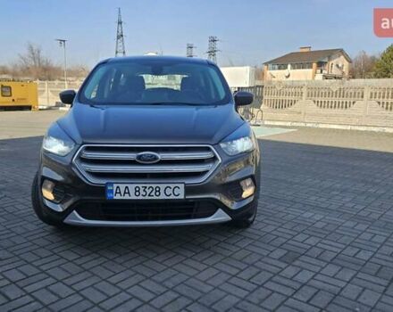Форд Эскейп 2018 в Запорожье на Automoto.ua Серый Форд Эскейп, объемом двигателя 2.5 л и пробегом 82 тыс. км за 13100 $, фото 23 на Automoto.ua