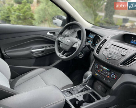 Сірий Форд Ескейп, об'ємом двигуна 1.5 л та пробігом 82 тис. км за 11999 $, фото 20 на Automoto.ua