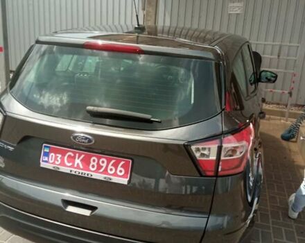 Серый Форд Эскейп, объемом двигателя 2.5 л и пробегом 229 тыс. км за 13300 $, фото 4 на Automoto.ua