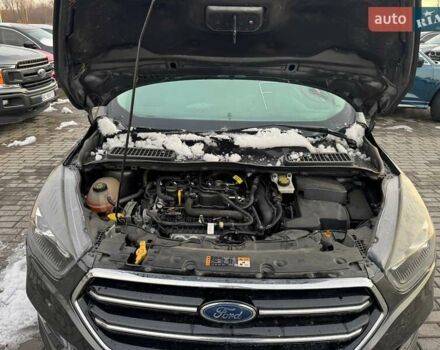 Серый Форд Эскейп, объемом двигателя 1.5 л и пробегом 266 тыс. км за 9500 $, фото 17 на Automoto.ua