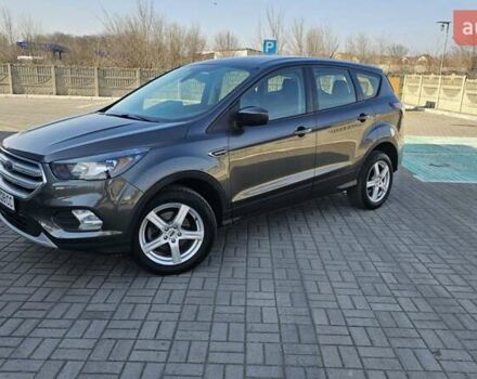 Форд Эскейп 2018 в Запорожье на Automoto.ua Серый Форд Эскейп, объемом двигателя 2.5 л и пробегом 82 тыс. км за 13100 $, фото 7 на Automoto.ua