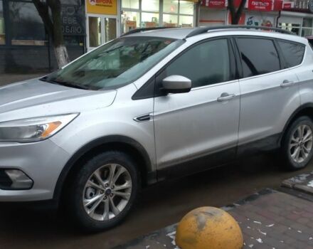 Серый Форд Эскейп, объемом двигателя 1.5 л и пробегом 68 тыс. км за 12000 $, фото 2 на Automoto.ua