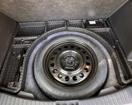 Серый Форд Эскейп, объемом двигателя 1.5 л и пробегом 73 тыс. км за 13300 $, фото 20 на Automoto.ua