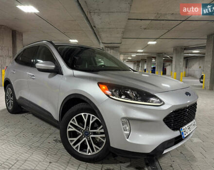 Серый Форд Эскейп, объемом двигателя 1.5 л и пробегом 244 тыс. км за 12500 $, фото 1 на Automoto.ua