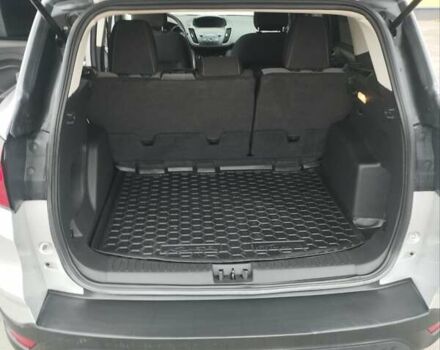 Серый Форд Эскейп, объемом двигателя 2.5 л и пробегом 108 тыс. км за 15200 $, фото 15 на Automoto.ua