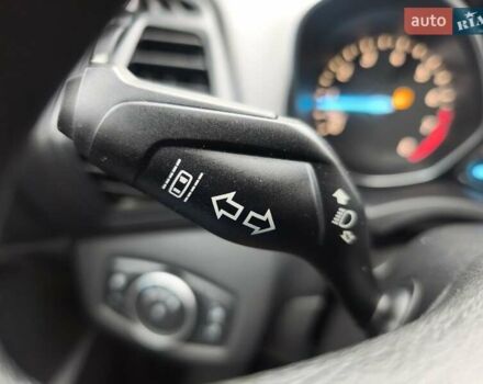 Серый Форд Эскейп, объемом двигателя 1.5 л и пробегом 138 тыс. км за 13500 $, фото 30 на Automoto.ua