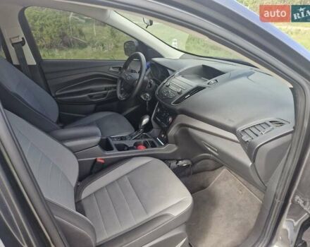 Сірий Форд Ескейп, об'ємом двигуна 2.5 л та пробігом 119 тис. км за 13800 $, фото 8 на Automoto.ua