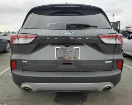 Серый Форд Эскейп, объемом двигателя 2 л и пробегом 44 тыс. км за 11000 $, фото 2 на Automoto.ua