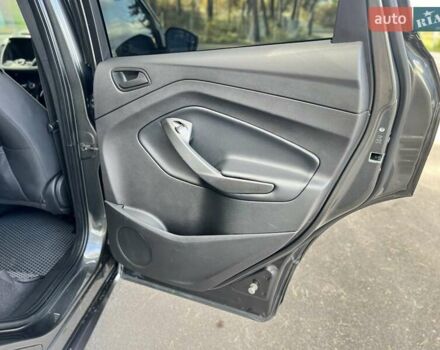 Серый Форд Эскейп, объемом двигателя 2.5 л и пробегом 54 тыс. км за 16800 $, фото 19 на Automoto.ua