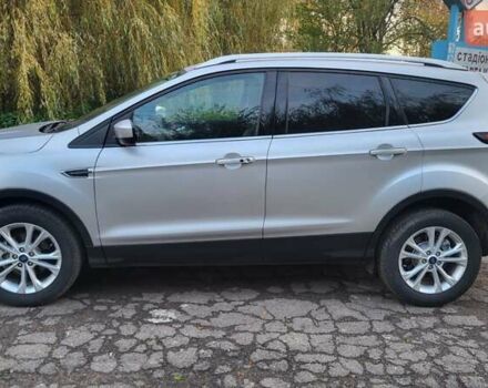 Форд Эскейп 2019 в Дубно на Automoto.ua Серый Форд Эскейп, объемом двигателя 1.5 л и пробегом 159 тыс. км за 11500 $, фото 3 на Automoto.ua