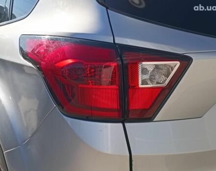 Сірий Форд Ескейп, об'ємом двигуна 1.5 л та пробігом 74 тис. км за 13990 $, фото 8 на Automoto.ua