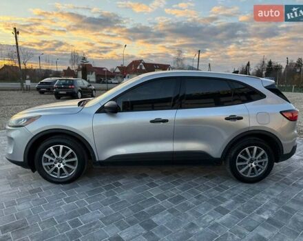 Серый Форд Эскейп, объемом двигателя 1.5 л и пробегом 128 тыс. км за 15999 $, фото 4 на Automoto.ua