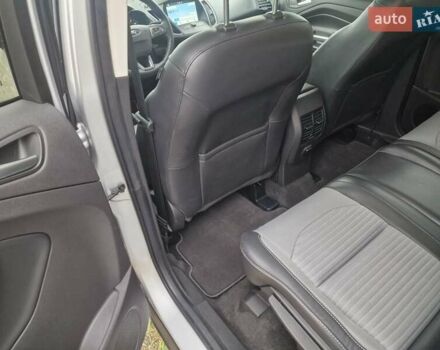 Сірий Форд Ескейп, об'ємом двигуна 1.5 л та пробігом 139 тис. км за 13300 $, фото 9 на Automoto.ua