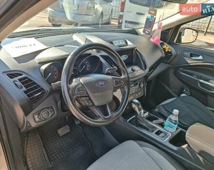 Серый Форд Эскейп, объемом двигателя 1.5 л и пробегом 74 тыс. км за 13990 $, фото 20 на Automoto.ua