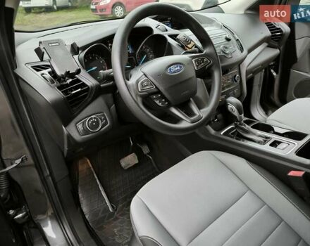 Серый Форд Эскейп, объемом двигателя 2.5 л и пробегом 45 тыс. км за 15200 $, фото 20 на Automoto.ua